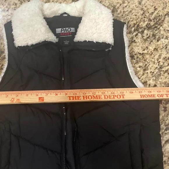 Women’s PAO Sport Black Quilted Puffy Vest Size L - Picture 5 of 10